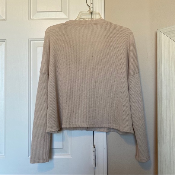 Full Tilt cropped cardigan from tillys - Picture 2 of 4